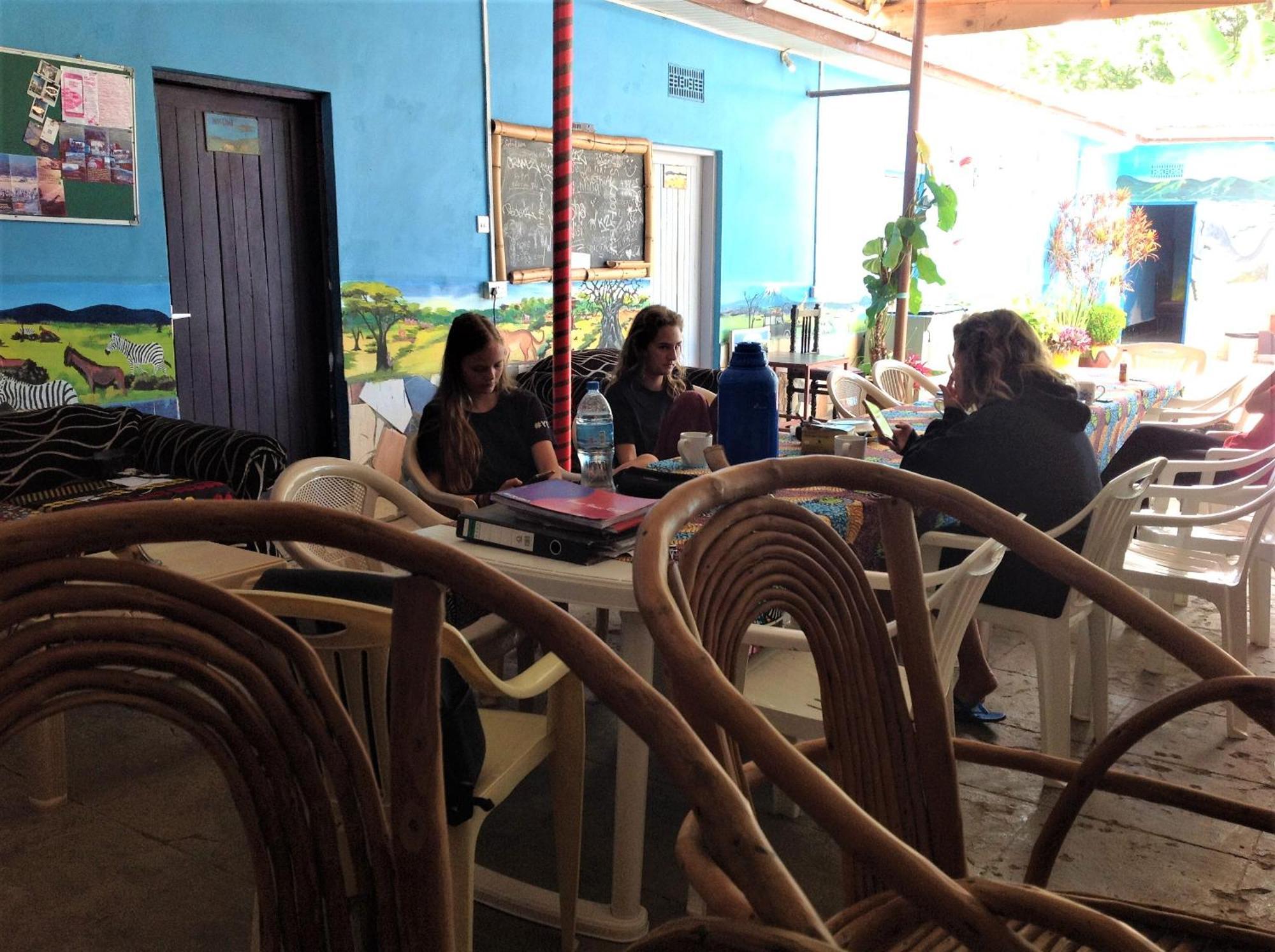 First Point Arusha Hostel מראה חיצוני תמונה