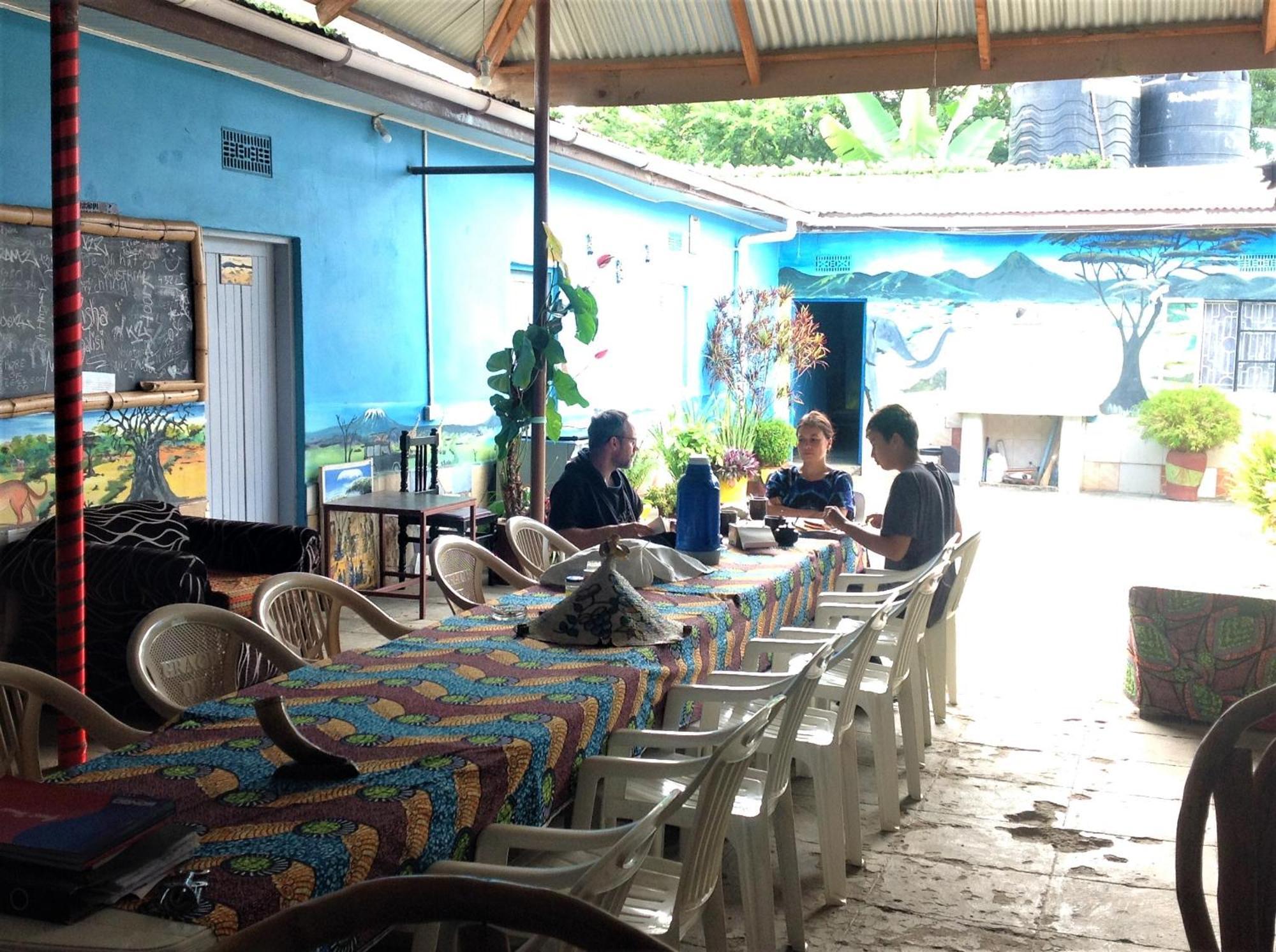 First Point Arusha Hostel מראה חיצוני תמונה