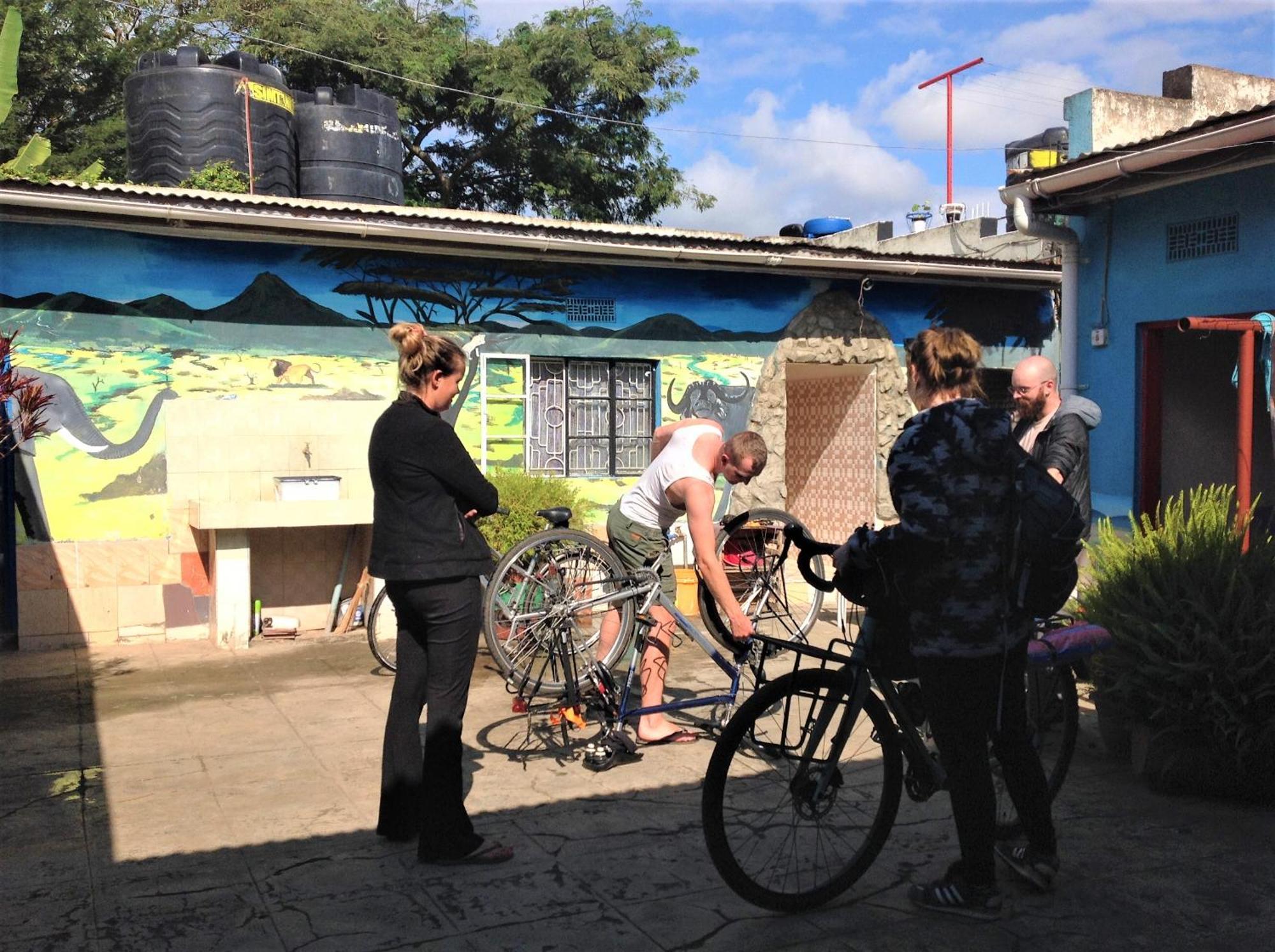 First Point Arusha Hostel מראה חיצוני תמונה